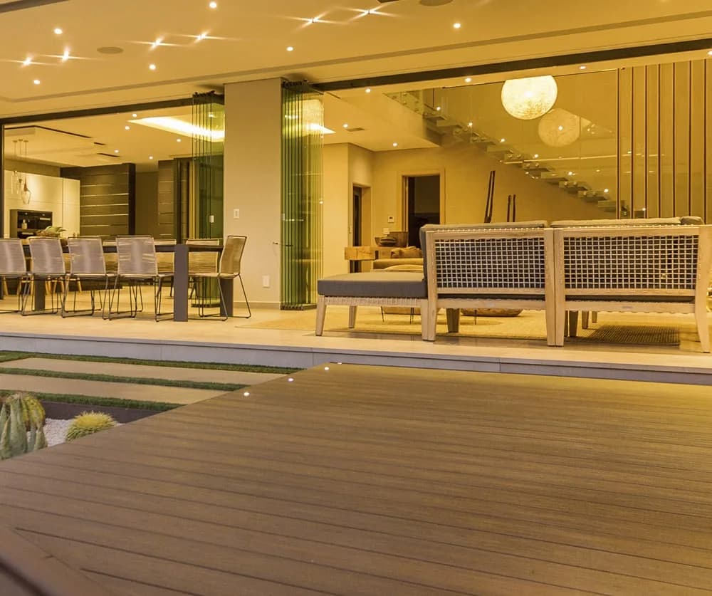 Oasis-palm-Infinity-deck-1 (1)